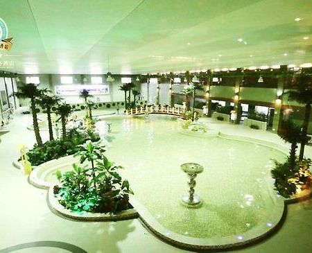 Tianxing Hotspring Business Hotel Daqing Facilities photo